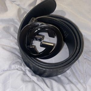 black/black gg print gucci belt